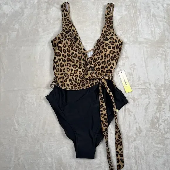 NWT Summersalt The Perfect Wrap One Piece Swimsuit Leopard Black Size 4 - Picture 2 of 8